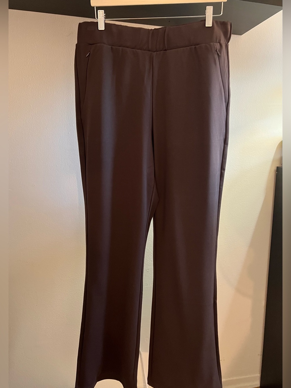 Universal Standard Pull On Bootcut Ponte Pants, Chocolate, sz S, 32”inseam, NWT